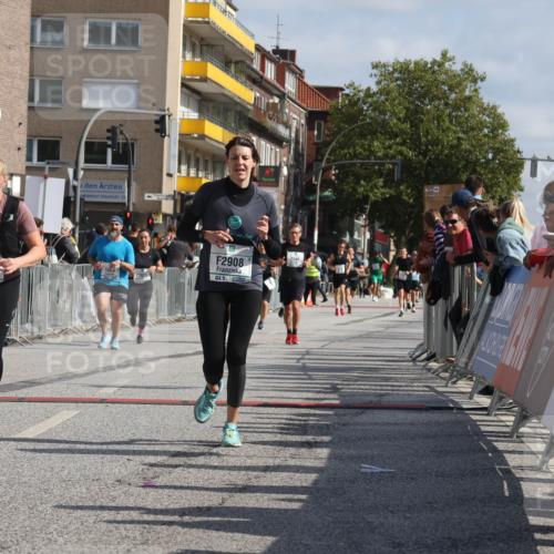15.09.2024 - PSD Bank Halbmarathon Michael Strokosch http://msf.ph/oto/7070296 15.09.2024 12:08:44 Ziel 1664, 1699, 1786, 2088, 2240, 2621, 2891, 2908, 3554, 3559 meine-sportfotos.de
