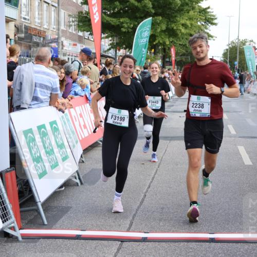 15.09.2024 - PSD Bank Halbmarathon Strokosch-Dieckow http://msf.ph/oto/7070336 15.09.2024 12:22:59 Ziel 2238, 2862, 3018, 3036, 3127, 3199, 3282, 3443 meine-sportfotos.de
