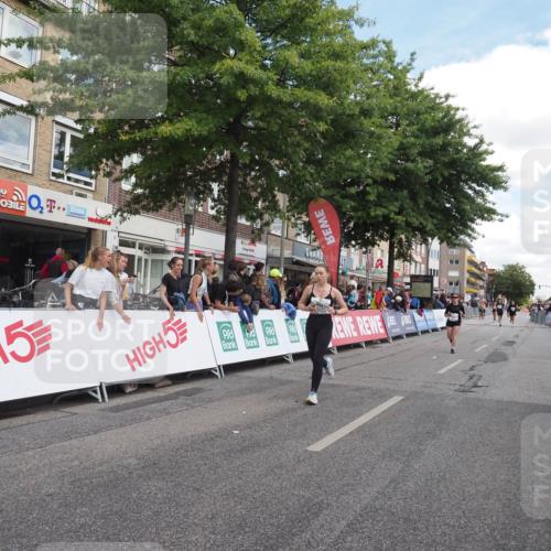 15.09.2024 - PSD Bank Halbmarathon Miley Keyser http://msf.ph/oto/7070351 15.09.2024 12:23:41 Ziel 987, 2403, 2981, 3002, 3277, 3450 meine-sportfotos.de