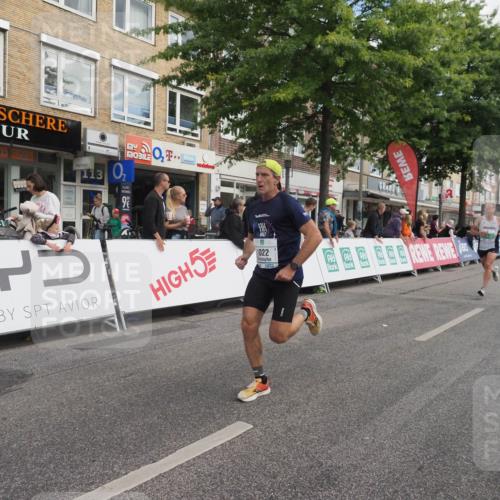 15.09.2024 - PSD Bank Halbmarathon Miley Keyser http://msf.ph/oto/7070360 15.09.2024 11:23:16 Ziel 650, 663, 674, 679, 683, 881, 1022 meine-sportfotos.de