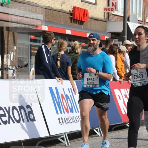 15.09.2024 - PSD Bank Halbmarathon Michael Strokosch http://msf.ph/oto/7070389 15.09.2024 12:08:51 Ziel 1664, 1699, 1786, 1912, 1949, 2088, 2165, 2240, 2621, 2796, 2891, 2908, 3060, 3200, 3559 meine-sportfotos.de