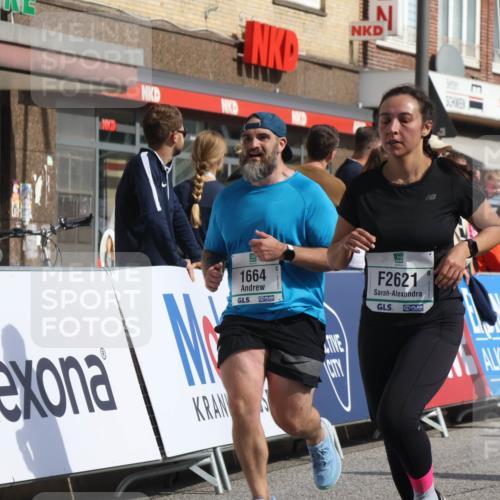 15.09.2024 - PSD Bank Halbmarathon Michael Strokosch http://msf.ph/oto/7070393 15.09.2024 12:08:52 Ziel 1446, 1664, 1699, 1786, 1912, 1949, 2165, 2214, 2240, 2621, 2796, 2891, 2908, 3060, 3200 meine-sportfotos.de