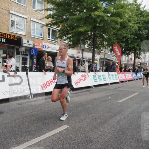 15.09.2024 - PSD Bank Halbmarathon Miley Keyser http://msf.ph/oto/7070396 15.09.2024 11:23:17 Ziel 650, 663, 674, 679, 683, 881, 1022 meine-sportfotos.de