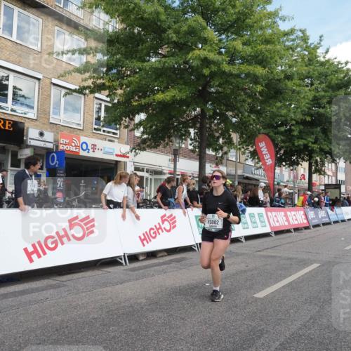 15.09.2024 - PSD Bank Halbmarathon Miley Keyser http://msf.ph/oto/7070413 15.09.2024 12:23:44 Ziel 987, 2403, 2981, 3002, 3277, 3450 meine-sportfotos.de