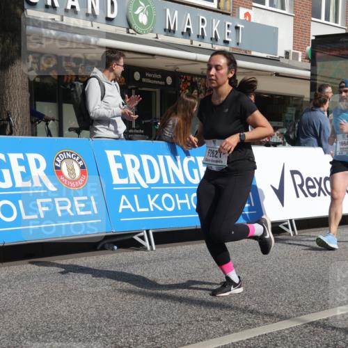 15.09.2024 - PSD Bank Halbmarathon Michael Strokosch http://msf.ph/oto/7070416 15.09.2024 12:08:53 Ziel 1446, 1664, 1699, 1786, 1912, 1949, 2165, 2214, 2240, 2621, 2796, 2891, 2908, 3060, 3200 meine-sportfotos.de