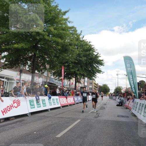 15.09.2024 - PSD Bank Halbmarathon Miley Keyser http://msf.ph/oto/7070432 15.09.2024 12:23:48 Ziel 987, 2403, 2981, 3002, 3450 meine-sportfotos.de