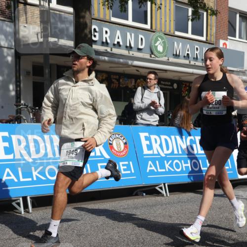 15.09.2024 - PSD Bank Halbmarathon Michael Strokosch http://msf.ph/oto/7070437 15.09.2024 12:08:55 Ziel 1446, 1664, 1699, 1786, 1912, 1949, 2165, 2214, 2240, 2621, 2796, 2891, 2908, 3060, 3200 meine-sportfotos.de
