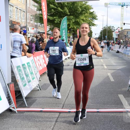 15.09.2024 - PSD Bank Halbmarathon Strokosch-Dieckow http://msf.ph/oto/7070441 15.09.2024 12:31:38 Ziel 1948, 1961, 2259, 3089, 3309, 3486, 3542 meine-sportfotos.de