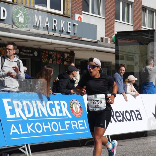 15.09.2024 - PSD Bank Halbmarathon Michael Strokosch http://msf.ph/oto/7070457 15.09.2024 12:08:56 Ziel 1446, 1664, 1699, 1912, 1949, 2165, 2214, 2240, 2621, 2796, 2891, 2908, 3060, 3200 meine-sportfotos.de
