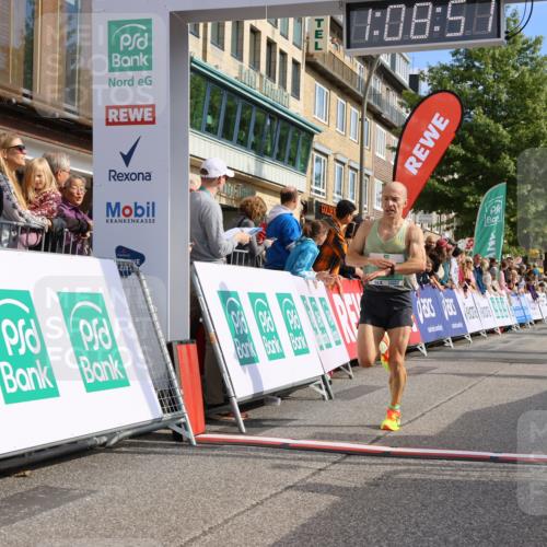 15.09.2024 - PSD Bank Halbmarathon Strokosch-Dieckow http://msf.ph/oto/7070489 15.09.2024 11:09:42 Ziel 402, 505 meine-sportfotos.de