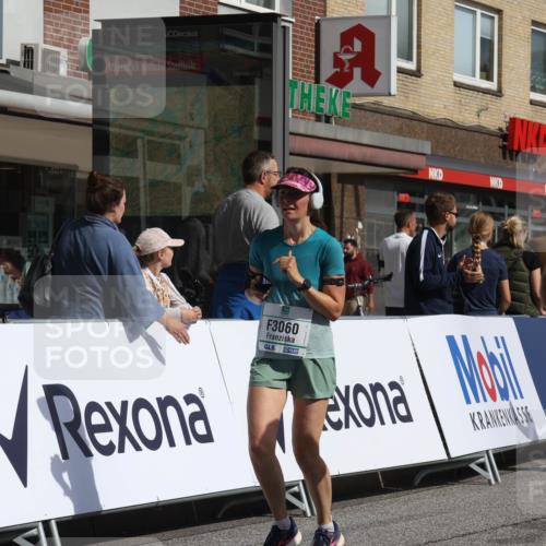 15.09.2024 - PSD Bank Halbmarathon Michael Strokosch http://msf.ph/oto/7070495 15.09.2024 12:08:59 Ziel 1446, 1664, 1912, 1949, 2132, 2165, 2214, 2240, 2437, 2621, 2796, 3060, 3167, 3200 meine-sportfotos.de