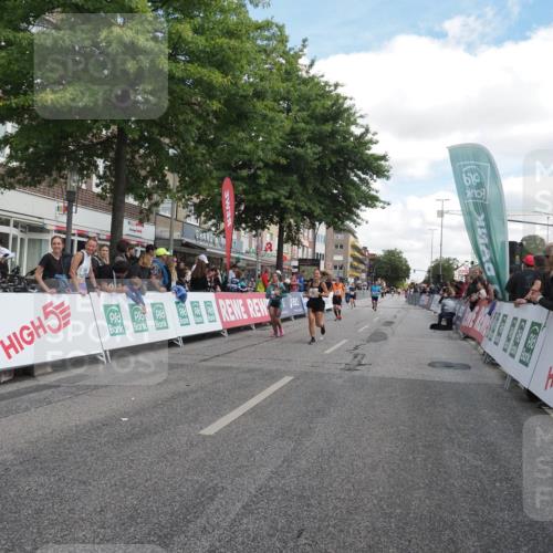 15.09.2024 - PSD Bank Halbmarathon Miley Keyser http://msf.ph/oto/7070499 15.09.2024 12:23:55 Ziel 1883, 2403, 2537, 3002, 3003, 3428, 3450 meine-sportfotos.de