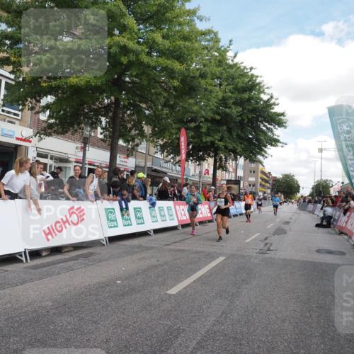 15.09.2024 - PSD Bank Halbmarathon Miley Keyser http://msf.ph/oto/7070509 15.09.2024 12:23:56 Ziel 1883, 2403, 2537, 3003, 3428, 3450 meine-sportfotos.de