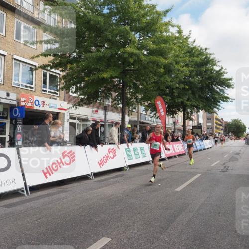 15.09.2024 - PSD Bank Halbmarathon Miley Keyser http://msf.ph/oto/7070515 15.09.2024 11:23:28 Ziel 638, 663, 679, 683, 687, 879, 881, 1028 meine-sportfotos.de