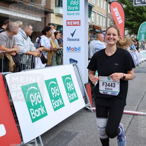 15.09.2024 - PSD Bank Halbmarathon Strokosch-Dieckow http://msf.ph/oto/7070535 15.09.2024 12:23:01 Ziel 2238, 3018, 3036, 3127, 3199, 3282, 3443 meine-sportfotos.de
