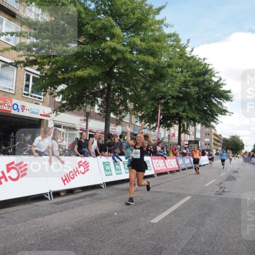 15.09.2024 - PSD Bank Halbmarathon Miley Keyser http://msf.ph/oto/7070555 15.09.2024 12:23:57 Ziel 1883, 2403, 2537, 3003, 3075, 3428, 3450 meine-sportfotos.de