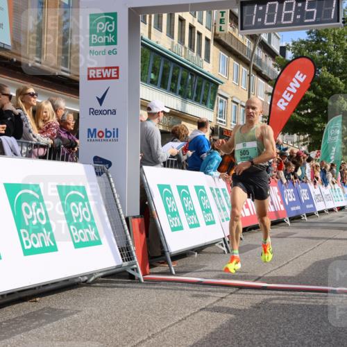 15.09.2024 - PSD Bank Halbmarathon Strokosch-Dieckow http://msf.ph/oto/7070557 15.09.2024 11:09:42 Ziel 402, 505 meine-sportfotos.de