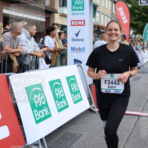 15.09.2024 - PSD Bank Halbmarathon Strokosch-Dieckow http://msf.ph/oto/7070560 15.09.2024 12:23:01 Ziel 2238, 3018, 3036, 3127, 3199, 3282, 3443 meine-sportfotos.de
