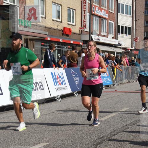 15.09.2024 - PSD Bank Halbmarathon Michael Strokosch http://msf.ph/oto/7070600 15.09.2024 12:09:07 Ziel 1446, 2132, 2165, 2214, 2437, 2868, 3060, 3167, 3526 meine-sportfotos.de