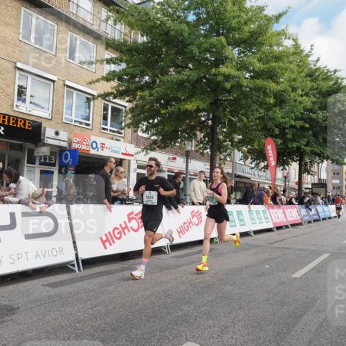 15.09.2024 - PSD Bank Halbmarathon Miley Keyser http://msf.ph/oto/7070609 15.09.2024 11:23:34 Ziel 638, 645, 663, 687, 879, 881, 941, 1028 meine-sportfotos.de