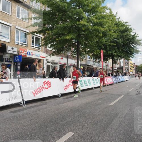 15.09.2024 - PSD Bank Halbmarathon Miley Keyser http://msf.ph/oto/7070632 15.09.2024 11:23:39 Ziel 638, 645, 687, 865, 879, 894, 941, 1028, 1072 meine-sportfotos.de