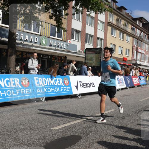 15.09.2024 - PSD Bank Halbmarathon Michael Strokosch http://msf.ph/oto/7070648 15.09.2024 12:09:10 Ziel 1446, 2132, 2165, 2214, 2437, 2868, 2997, 3167, 3526 meine-sportfotos.de