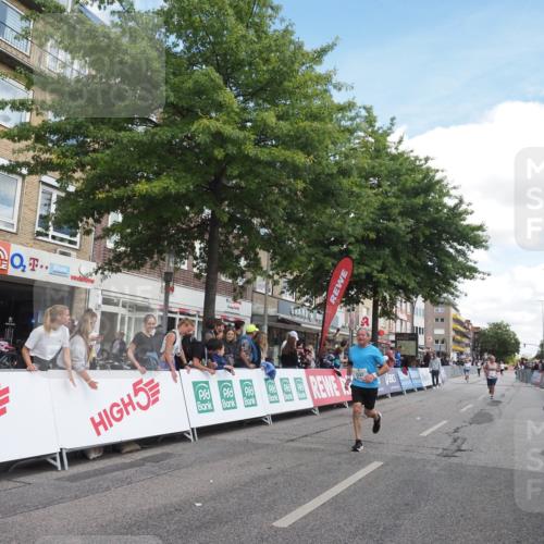 15.09.2024 - PSD Bank Halbmarathon Miley Keyser http://msf.ph/oto/7070680 15.09.2024 12:24:03 Ziel 1883, 2527, 2537, 3003, 3075, 3222, 3428, 3543 meine-sportfotos.de