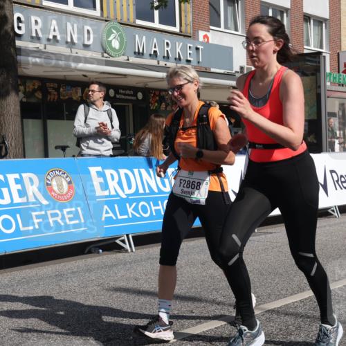 15.09.2024 - PSD Bank Halbmarathon Michael Strokosch http://msf.ph/oto/7070683 15.09.2024 12:09:16 Ziel 1966, 1994, 2132, 2179, 2408, 2437, 2868, 2890, 2997, 3050, 3167, 3526 meine-sportfotos.de