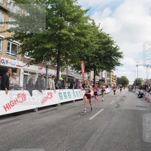 15.09.2024 - PSD Bank Halbmarathon Miley Keyser http://msf.ph/oto/7070710 15.09.2024 11:23:48 Ziel 645, 672, 675, 865, 894, 941, 1034, 1072 meine-sportfotos.de