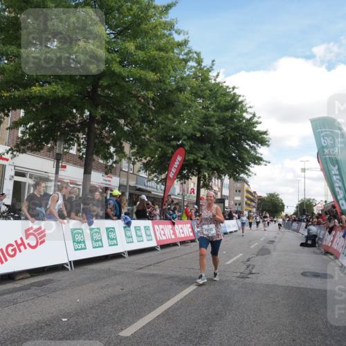 15.09.2024 - PSD Bank Halbmarathon Miley Keyser http://msf.ph/oto/7070744 15.09.2024 12:24:08 Ziel 1883, 2527, 2537, 3003, 3075, 3222, 3428, 3452, 3543 meine-sportfotos.de