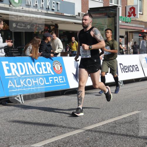 15.09.2024 - PSD Bank Halbmarathon Michael Strokosch http://msf.ph/oto/7070752 15.09.2024 12:09:22 Ziel 1778, 1966, 1994, 2179, 2408, 2868, 2890, 2997, 3050, 3526 meine-sportfotos.de