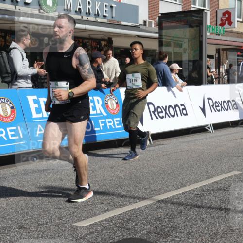 15.09.2024 - PSD Bank Halbmarathon Michael Strokosch http://msf.ph/oto/7070759 15.09.2024 12:09:22 Ziel 1778, 1966, 1994, 2179, 2408, 2868, 2890, 2997, 3050, 3526 meine-sportfotos.de