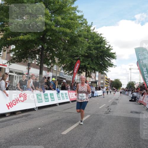 15.09.2024 - PSD Bank Halbmarathon Miley Keyser http://msf.ph/oto/7070760 15.09.2024 12:24:08 Ziel 1883, 2527, 2537, 3003, 3075, 3222, 3428, 3452, 3543 meine-sportfotos.de