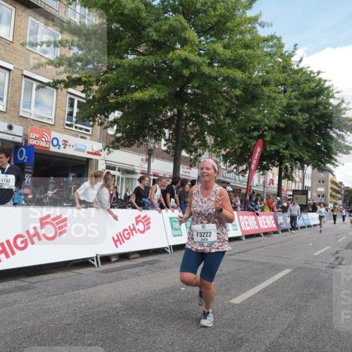 15.09.2024 - PSD Bank Halbmarathon Miley Keyser http://msf.ph/oto/7070787 15.09.2024 12:24:09 Ziel 1883, 1997, 2527, 2537, 3003, 3008, 3075, 3222, 3428, 3452, 3543 meine-sportfotos.de