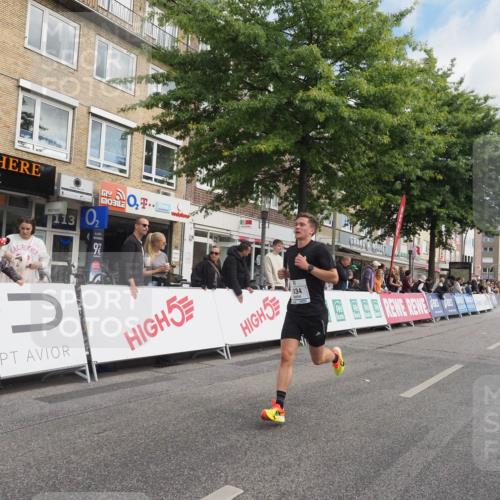 15.09.2024 - PSD Bank Halbmarathon Miley Keyser http://msf.ph/oto/7070793 15.09.2024 11:23:54 Ziel 645, 672, 675, 865, 894, 941, 1034, 1072, 1098 meine-sportfotos.de