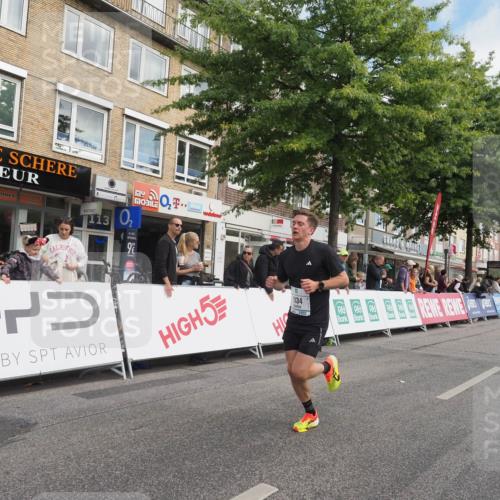 15.09.2024 - PSD Bank Halbmarathon Miley Keyser http://msf.ph/oto/7070797 15.09.2024 11:23:55 Ziel 645, 659, 672, 675, 865, 894, 941, 1034, 1072, 1098 meine-sportfotos.de