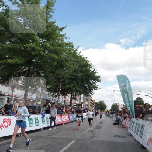 15.09.2024 - PSD Bank Halbmarathon Miley Keyser http://msf.ph/oto/7070809 15.09.2024 12:24:15 Ziel 1765, 1883, 1997, 2081, 2527, 2537, 3008, 3075, 3222, 3256, 3371, 3452, 3543 meine-sportfotos.de