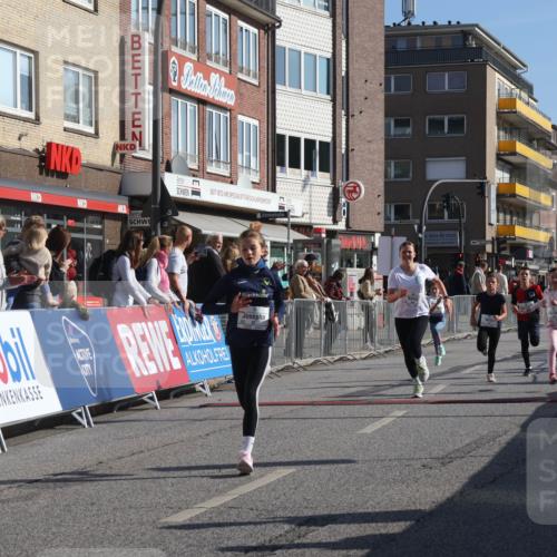 15.09.2024 - PSD Bank Halbmarathon Michael Strokosch http://msf.ph/oto/7070830 15.09.2024 10:27:13 Ziel 18, 48, 75, 82, 87, 136, 139, 167, 198, 210, 219, 268, 270, 272, 294 meine-sportfotos.de