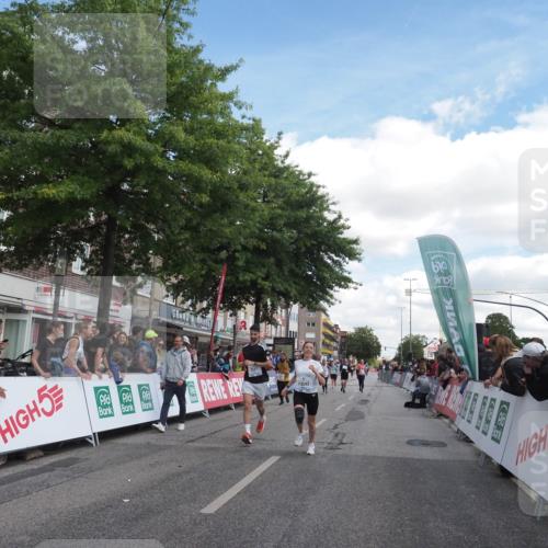15.09.2024 - PSD Bank Halbmarathon Miley Keyser http://msf.ph/oto/7070831 15.09.2024 12:24:15 Ziel 1765, 1883, 1997, 2081, 2527, 2537, 3008, 3075, 3222, 3256, 3371, 3452, 3543 meine-sportfotos.de
