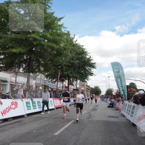 15.09.2024 - PSD Bank Halbmarathon Miley Keyser http://msf.ph/oto/7070837 15.09.2024 12:24:16 Ziel 1765, 1883, 1997, 2081, 2527, 3008, 3075, 3222, 3256, 3371, 3452, 3543 meine-sportfotos.de