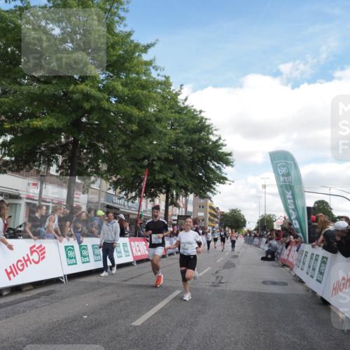 15.09.2024 - PSD Bank Halbmarathon Miley Keyser http://msf.ph/oto/7070840 15.09.2024 12:24:16 Ziel 1765, 1883, 1997, 2081, 2527, 3008, 3075, 3222, 3256, 3371, 3452, 3543 meine-sportfotos.de