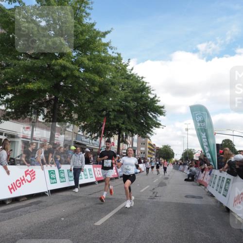 15.09.2024 - PSD Bank Halbmarathon Miley Keyser http://msf.ph/oto/7070846 15.09.2024 12:24:16 Ziel 1765, 1883, 1997, 2081, 2527, 3008, 3075, 3222, 3256, 3371, 3452, 3543 meine-sportfotos.de