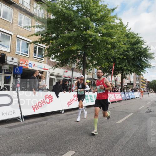 15.09.2024 - PSD Bank Halbmarathon Miley Keyser http://msf.ph/oto/7070851 15.09.2024 11:24:01 Ziel 659, 672, 675, 891, 1034, 1098 meine-sportfotos.de