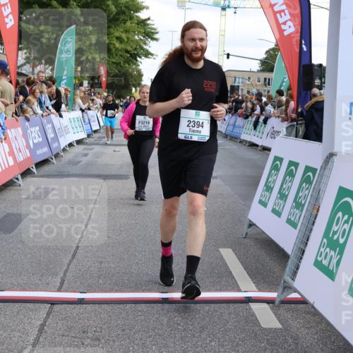 15.09.2024 - PSD Bank Halbmarathon Strokosch-Dieckow http://msf.ph/oto/7070872 15.09.2024 12:23:14 Ziel 2394, 3219, 3361 meine-sportfotos.de