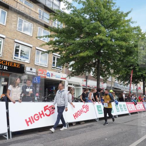 15.09.2024 - PSD Bank Halbmarathon Miley Keyser http://msf.ph/oto/7070881 15.09.2024 12:24:19 Ziel 1765, 1997, 2081, 2527, 3008, 3075, 3222, 3256, 3339, 3371, 3452, 3543 meine-sportfotos.de