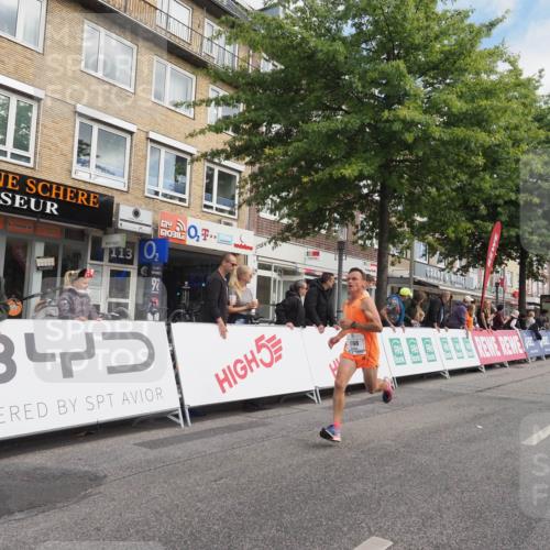 15.09.2024 - PSD Bank Halbmarathon Miley Keyser http://msf.ph/oto/7070895 15.09.2024 11:24:05 Ziel 610, 659, 672, 675, 891, 1098 meine-sportfotos.de