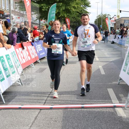 15.09.2024 - PSD Bank Halbmarathon Strokosch-Dieckow http://msf.ph/oto/7070909 15.09.2024 12:31:51 Ziel 1866, 2068, 2887 meine-sportfotos.de