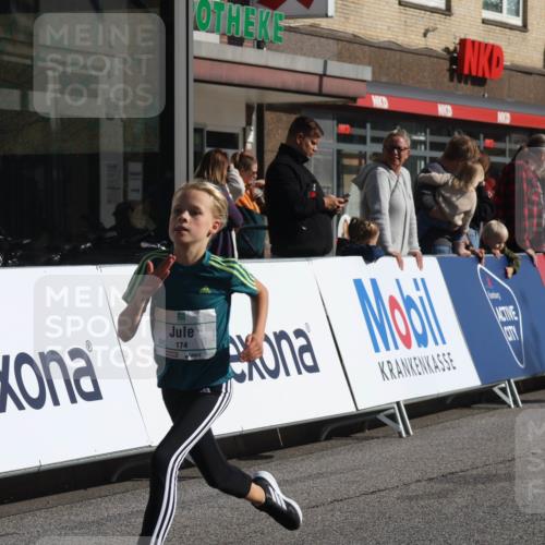 15.09.2024 - PSD Bank Halbmarathon Michael Strokosch http://msf.ph/oto/7070925 15.09.2024 10:27:23 Ziel 8, 48, 87, 122, 136, 139, 174, 219, 233, 268, 272 meine-sportfotos.de