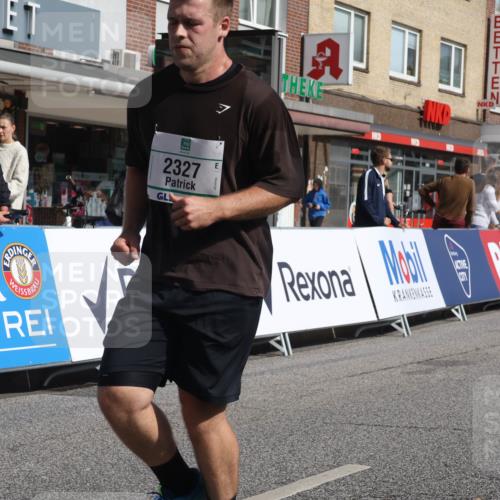 15.09.2024 - PSD Bank Halbmarathon Michael Strokosch http://msf.ph/oto/7070934 15.09.2024 12:09:39 Ziel 1778, 1855, 2053, 2327, 2878, 2892, 3238, 3532 meine-sportfotos.de