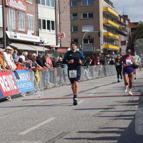 15.09.2024 - PSD Bank Halbmarathon Michael Strokosch http://msf.ph/oto/7070945 15.09.2024 12:09:43 Ziel 1694, 1855, 2053, 2327, 2878, 2892, 2993, 3238, 3532 meine-sportfotos.de
